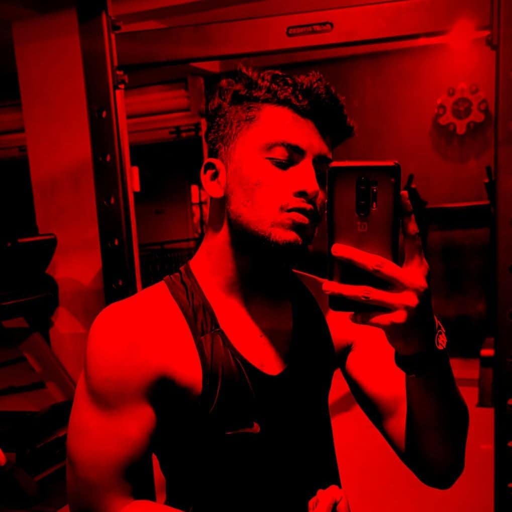 itzammyyy's tweet photo. Go Hardddd Or Go Hommmeee!!!! 🔥💉🏋🏻
#gymfreek #goals #India #gymmotivation https://t.co/SSSeotEbcv