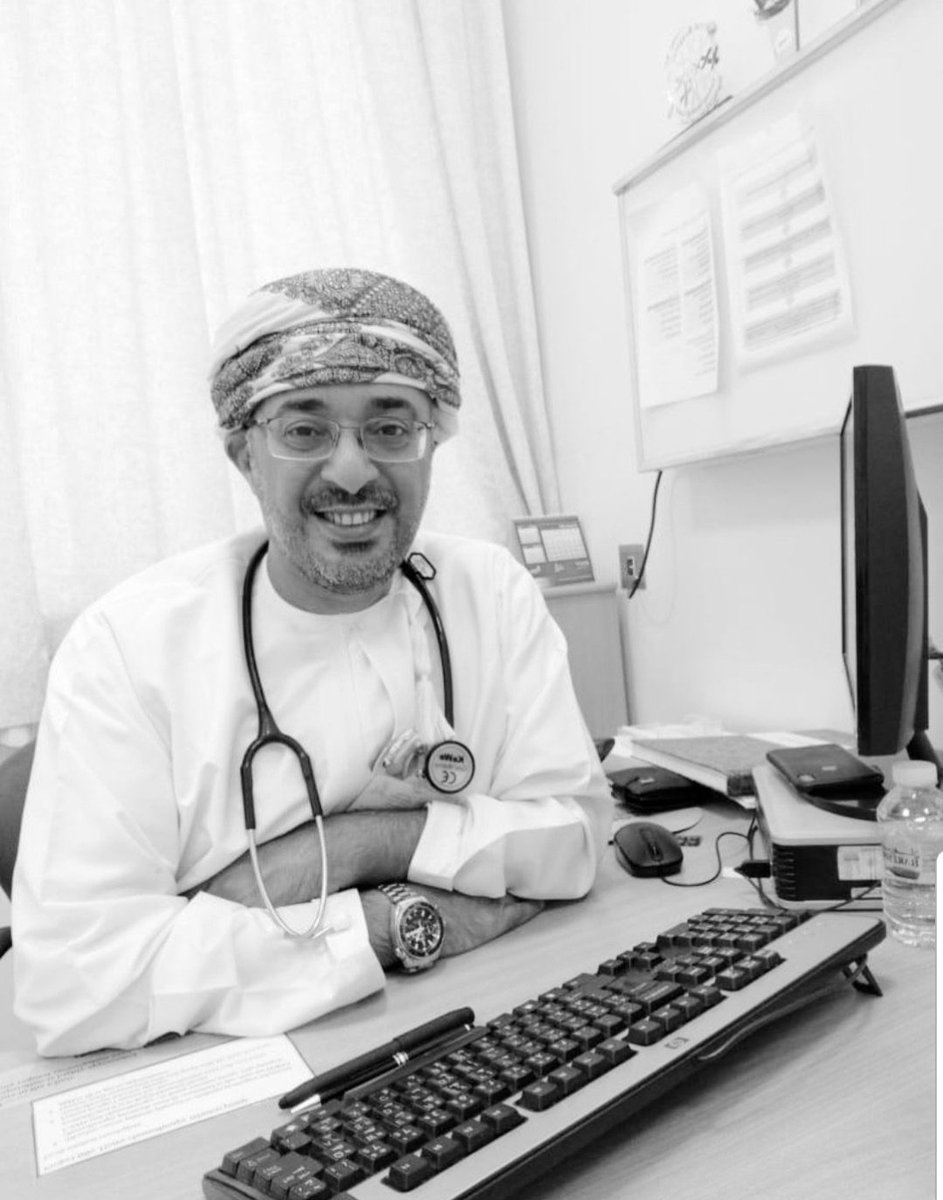 عندما ينعيك وطنٌ بأكمله ،. فأعلموا أن الفقد كبير ،. 
 وفد على ربٍ كريم فنسأل الله له الغفران ولروحه الرحمةَ الواسعة ولأهلة وذوية الصبر والإحتساب. 

#عبدالعزيز_الفارسي