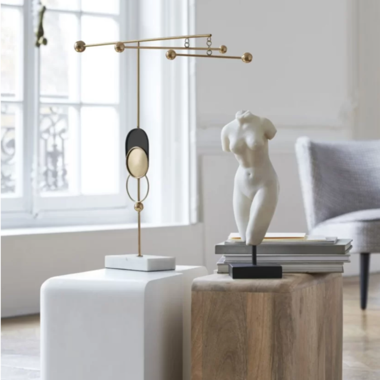 objectsmag's tweet image. Vasi Antropomorfi, Il Ritorno dell&apos;Arte Classica e Chiese Abbandonate | La bellezza di un attimo 🍀 - mailchi.mp/0f12bf52ce35/o… La raccolta settimanale degli articoli più belli di Objects.