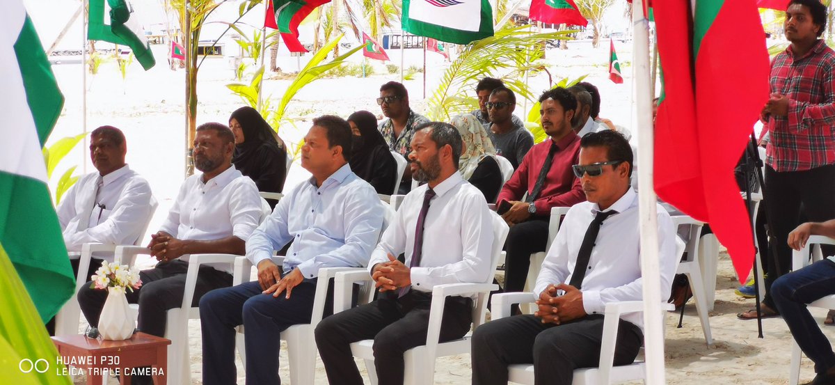 FeevahBranch's tweet photo. ށ.ފީވަކު ގައި އަލައް އިމާރާތްކުރެވޭ އައު އިންޖީނުގެ އޮފީސް އިމާރާތް ބިންގާ
ފެނަކަ މެނޭޖިންޑިރެކްޓަރ އަހްމަދު ސައީދު މުހަންމަދު އަޅުއްވާ ދެއްވައިފި
ޝުކުރިްްޔާ ފެނަކަ ކޯޕަރޭޝަން ލިމިޓެޑް
ޝުކުރިއްޔާ ރައީސް އިބްރާހިމް މުހަންމަދު ޞާލިޙް
ޝުކުރިއްޔާ އެމް.ޑީ ސައީދު
ޝުކުރިއްޔާ އެމްޕީ ރިޒާ https://t.co/C87Z34XUk2