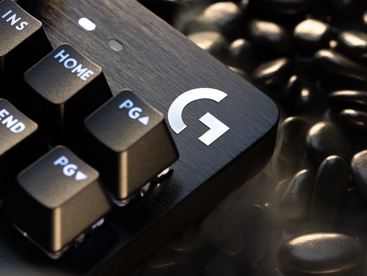 Aaaand we're off to a crisp fresh start to the week!
What games are on the cards for the week, we got Dota and CSGO lined up! What have you got?
#WRG #LogitechG