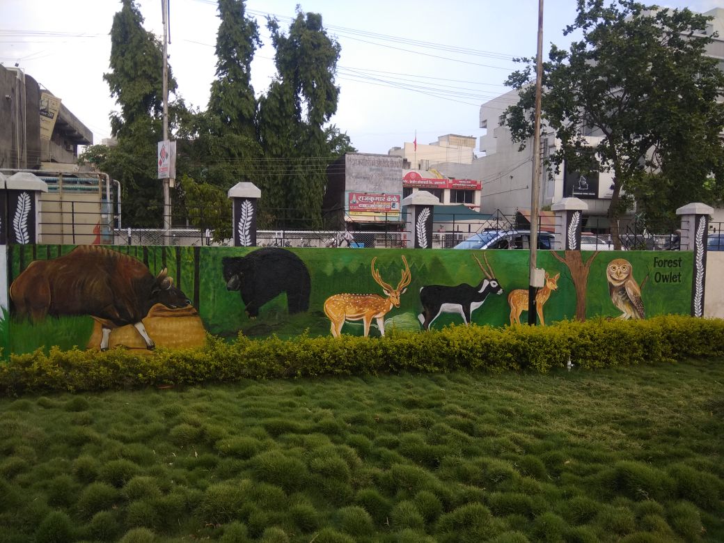 magical_melghat's tweet photo. #Melghat #Visuals #Paintings 
Initiative to beautify #Amravati #Badnera #Akola Rly Stations as  #EcotourismGateway to #MelghatTigerReserve Sketch depict scene from Wildlife &amp; Forest for 
#VisualAwareness #Conservation #Protection of Habitat amongst people
@RailMinIndia https://t.co/JoKtU81tnN