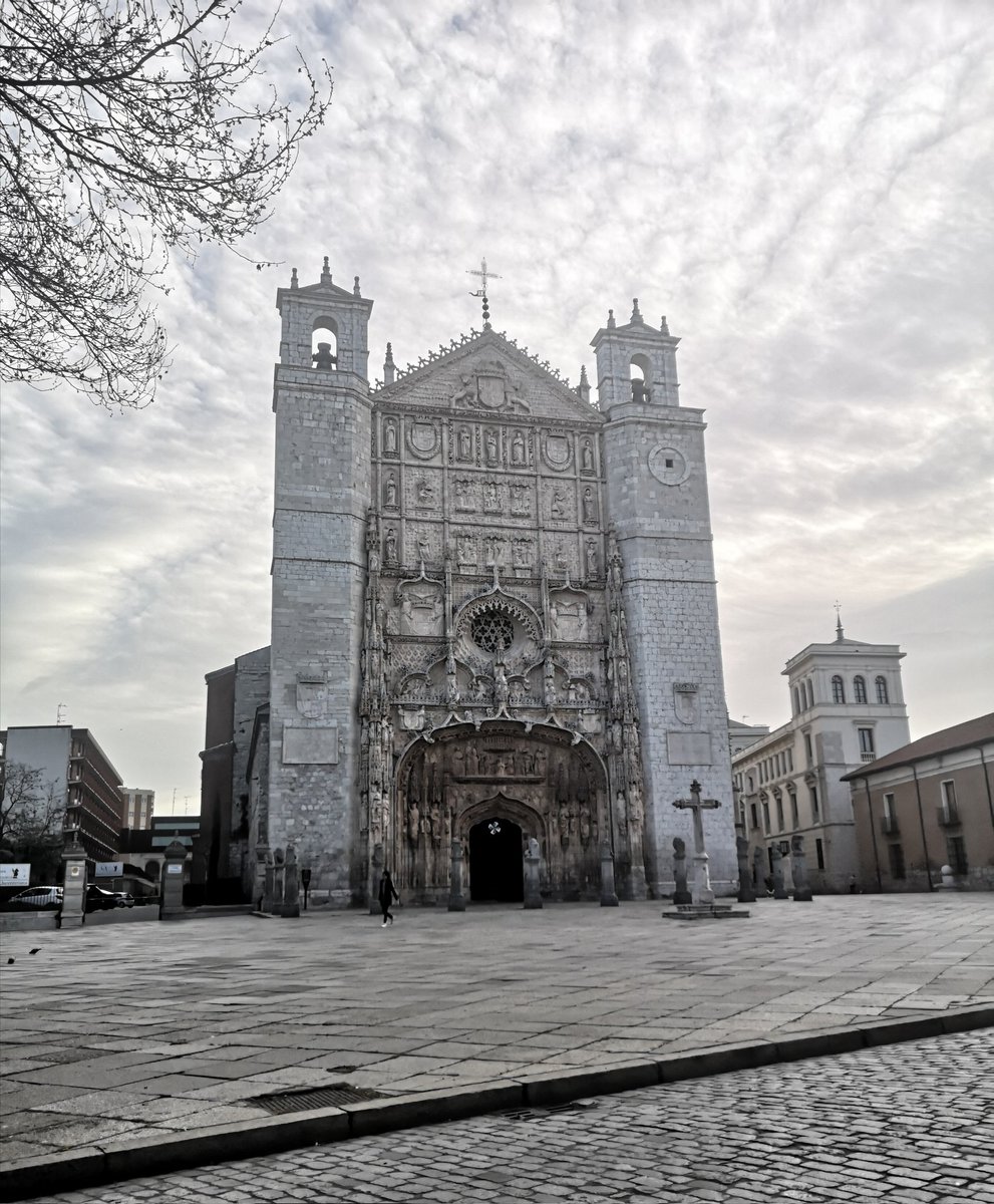 radiotaxiMetro's tweet photo. Buenos días #sanpablo #Valladolid https://t.co/M3ipHgIqjg