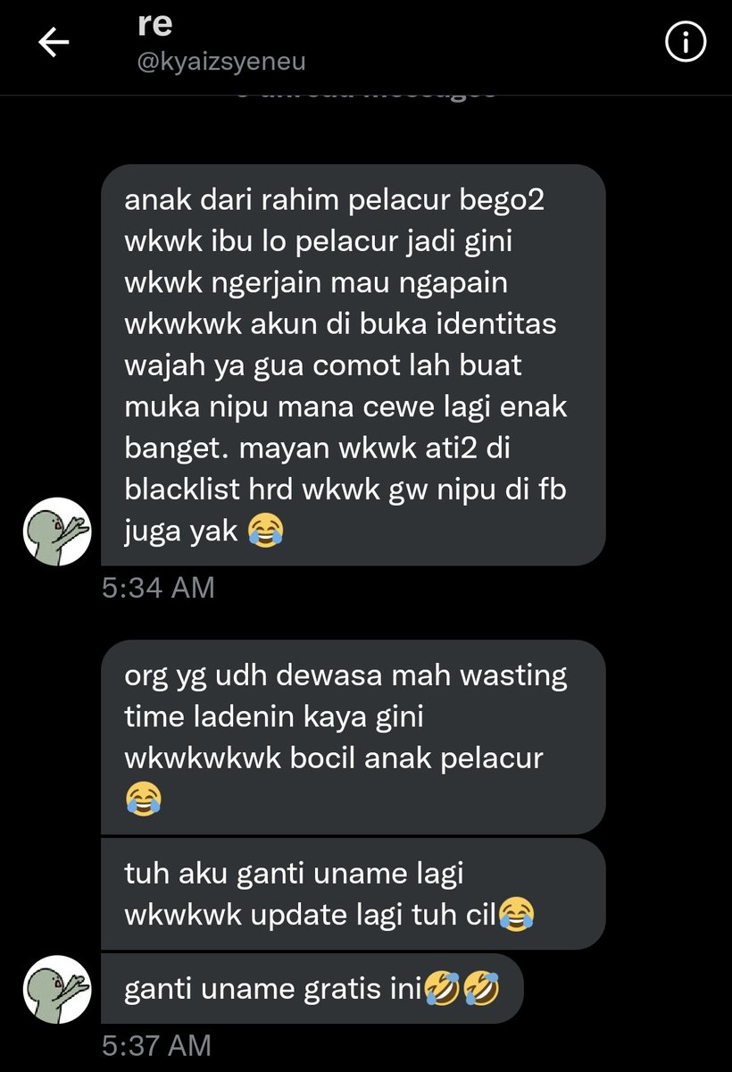 jyucchie's tweet photo. ‼️HELP RT SCAMMER‼️
scammer ini pake foto nsd ku but profil wa sama acc twt nya, tolong banget kalo kalian liat ada yang ketipu pake foto ku tag aku yaa🙏 https://t.co/KynDttHN9G