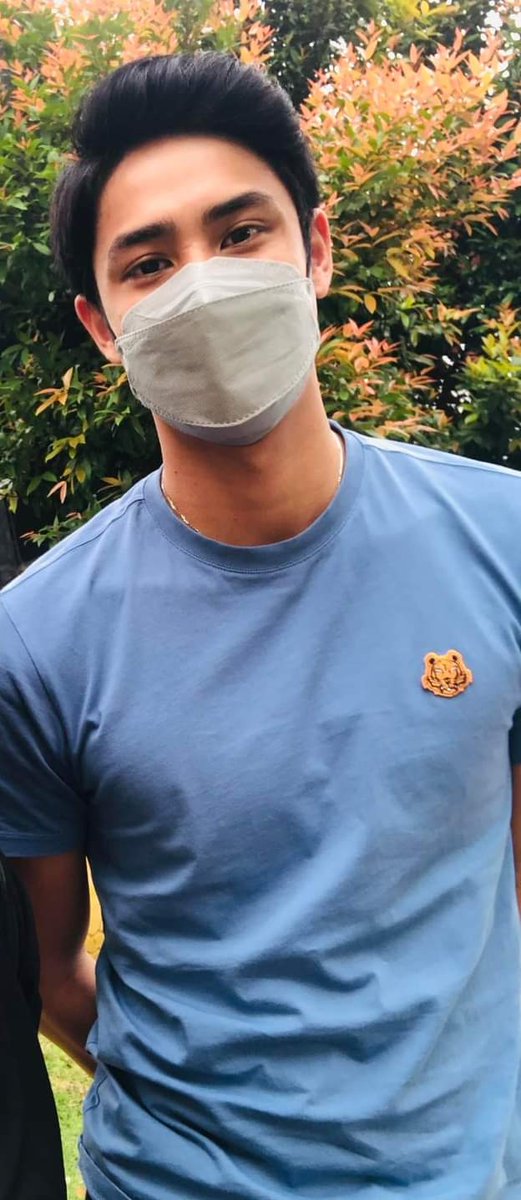intodonbeIIe's tweet photo. hey there, pogi!

#DonnyPangilinan 

© fb friend https://t.co/nBkzHpk7tv