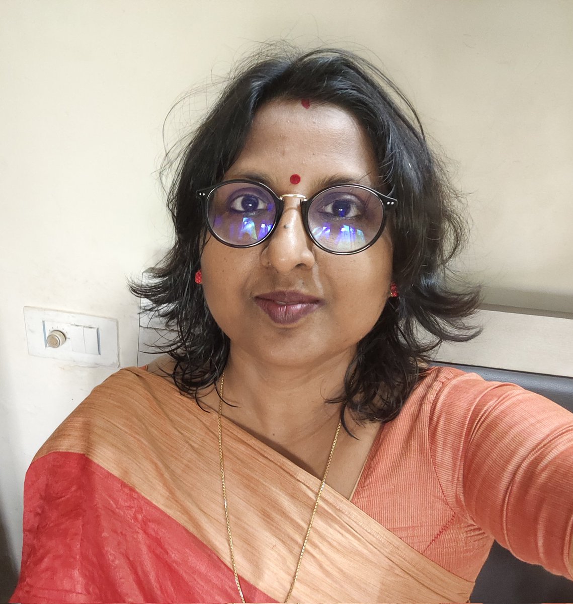 birajakabi's tweet photo. Monday morning with lots of hope and positive energy.
Wish u all a fruitful week ahead!
#LoveForHandloom #KosaSilkChhattisgarh #PositiveThoughts https://t.co/gy5sPSpHeq