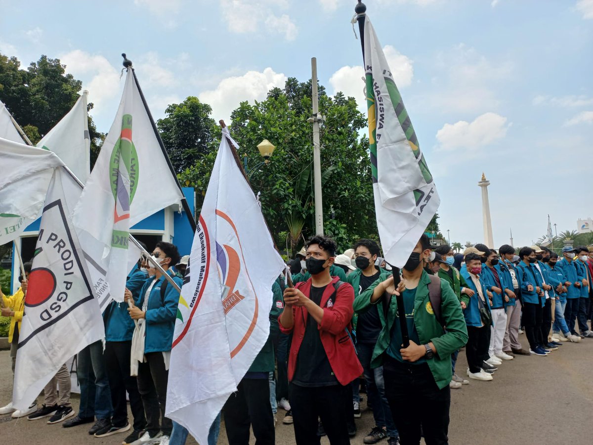 detikcom tweet media