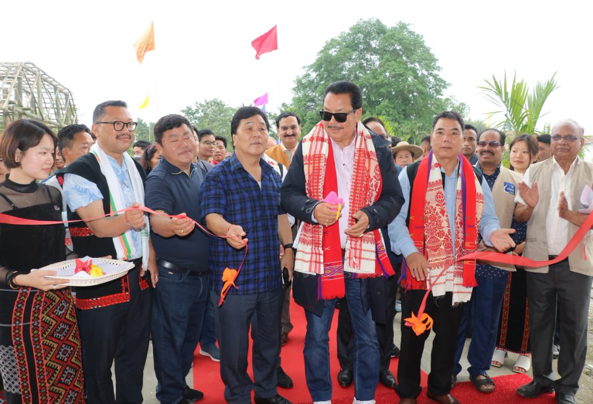 Mutchu4's tweet photo. DCM Chowna Mein ji leadership has taken Arunachal towards a new Horizon never envisaged before, to an incredible transformation of Eastern Arunachal. RIWATCH Roing Inaugurates it’s Wellness Center. @AloLibang @ChownaMeinBJP @ZingnuN, MLA Mopiji @prashantias2001 https://t.co/wLauDxdeux