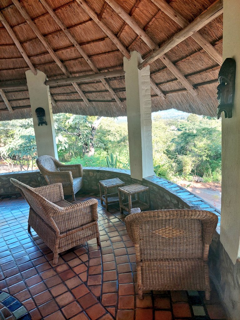 umzamocapital's tweet photo. Musangano Lodge at the 236km peg on the Harare-Mutare road in Odzi, Zimbabwe
#VisitOdzi #Manicaland #VisitZimbabwe #TouriZim #TravelZimbabwe #VisitManicaland #Odzi #Zimbabwe https://t.co/5VXxinI544