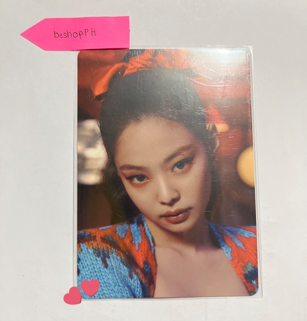 beshopPH's tweet photo. #jonhand #jsells #jbentables

wts lfb ph please help rt ONHAND

 Jennie the album japan pcs/ photocards
✔️ 2, 800 each 
‼️ All versions avail except C 
‼️ dm if interested and for condi 

tags limited edition blackpink jennie jisoo rosé lisa photocard lsg japan album https://t.co/N1Wg7fdE0A
