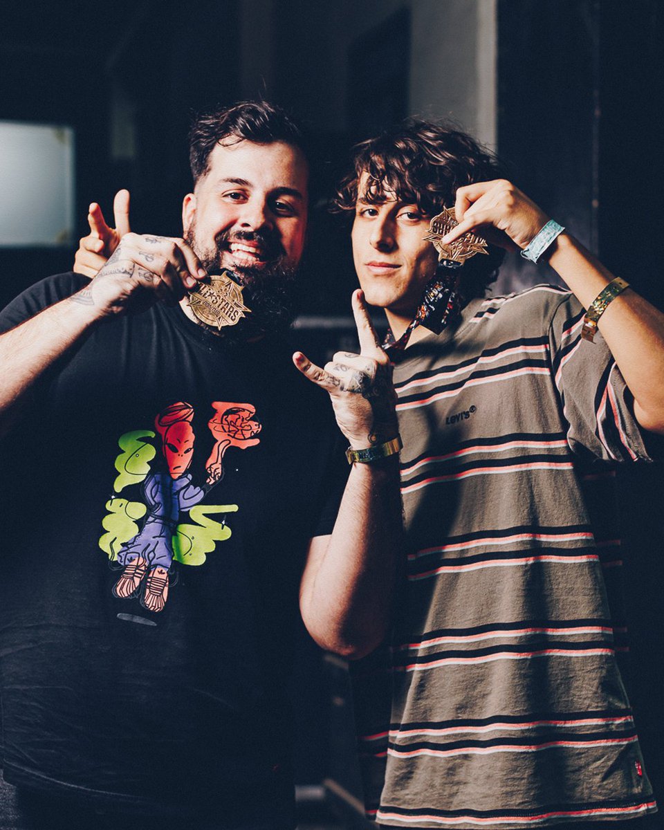 InfoFreestyle2's tweet photo. ¡Campeones - Fecha 2! 🏆

El día de hoy PAPO 🇦🇷 + JAZE 🇵🇪 son los campeones internacionales de la Fecha 2 de God Level realizada en Chile 🇨🇱. 

En el enfrentamiento final vencieron a TEOREMA 🇨🇱 + STUART 🇦🇷.

#GodLevel 🇨🇱 https://t.co/62V4JSyn4y