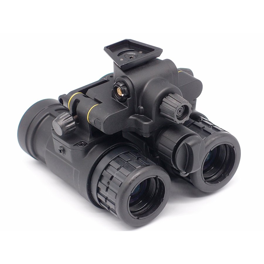 ShopMga's tweet photo. 弊社取り扱い
SDG-298 (PVS-31Aタイプ)
ナイトビジョンの視野角ですが
本物と同じく40度となっております。
実物の視野角スペック表はTNVCから抜粋しました。
#ナイトビジョン #PVS #エアガン #サバゲー #BNVD #装備 https://t.co/fMxFiRwQJn