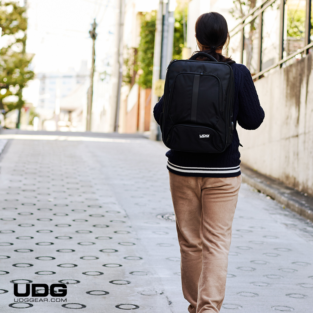 udggearcom's tweet photo. Looking for a backpack that can be taken anywhere?
#UDG #UDGGEAR #Deejay #Producer #DJLIFE #UDGonTheRoad #DJonTour #backpack #backpackslim #udgtokyo #rekordbox #Serato #traktordj https://t.co/zQuRlyKVJq