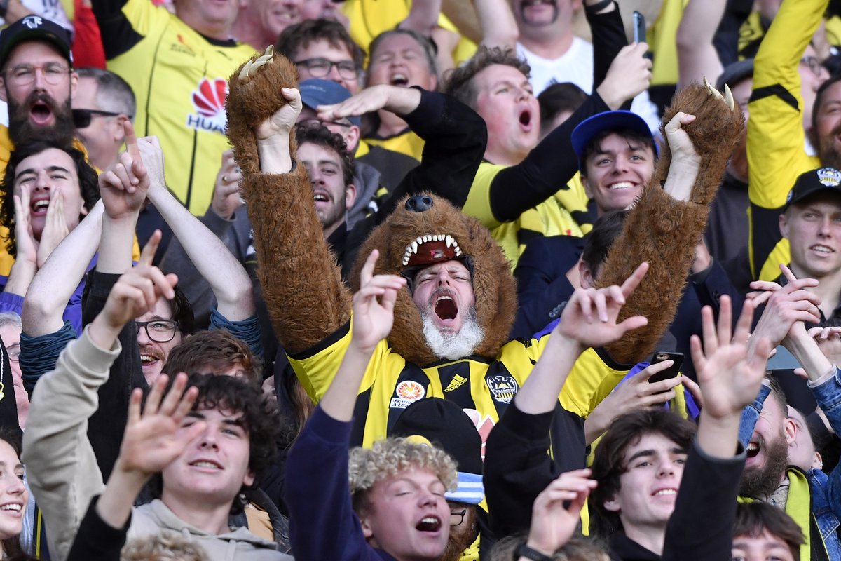 Isuzu UTE A-League tweet media