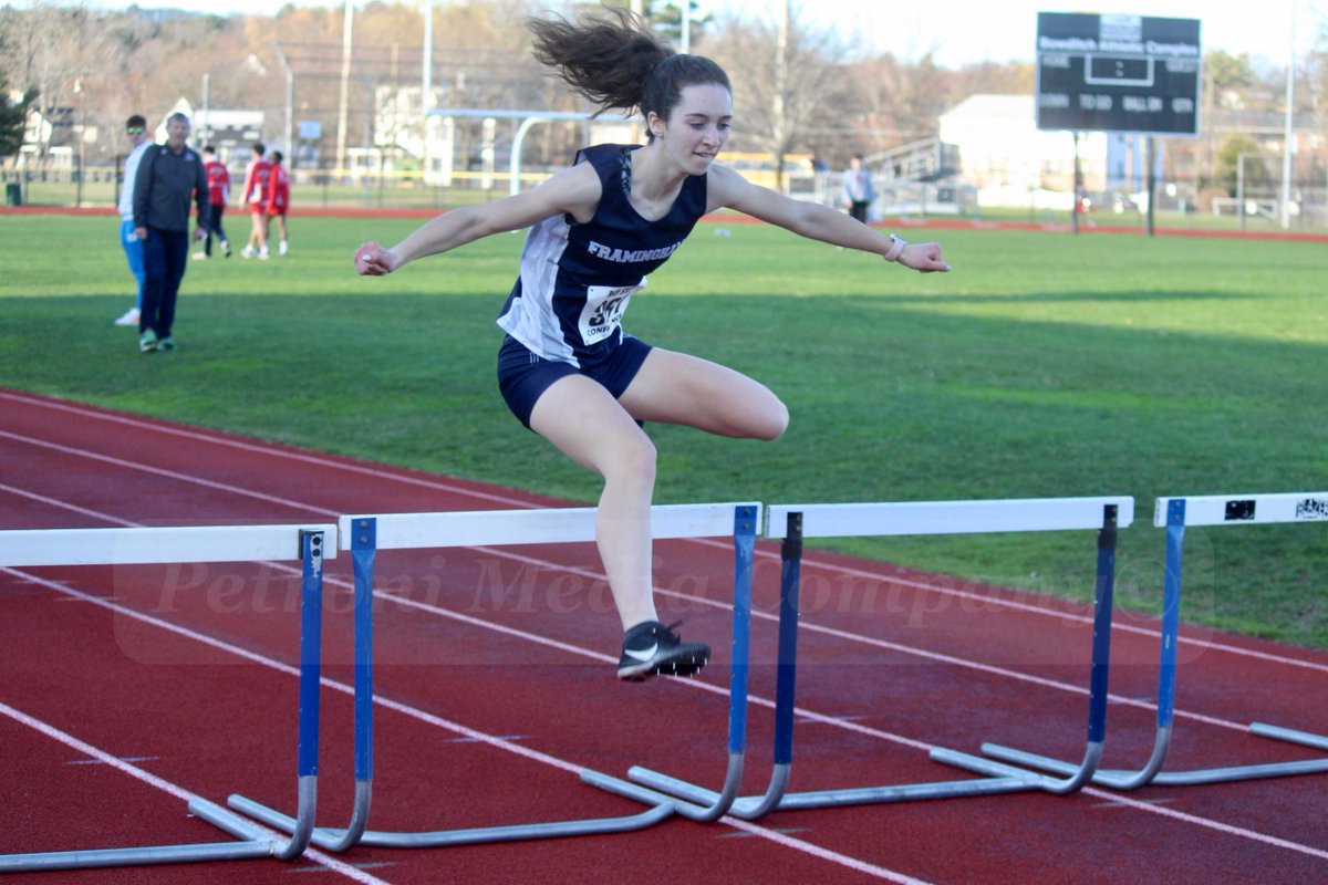 from the Source... PHOTOS: Brookline Defeats Framingham in Track &amp; Field Opener dlvr.it/SNLZTL