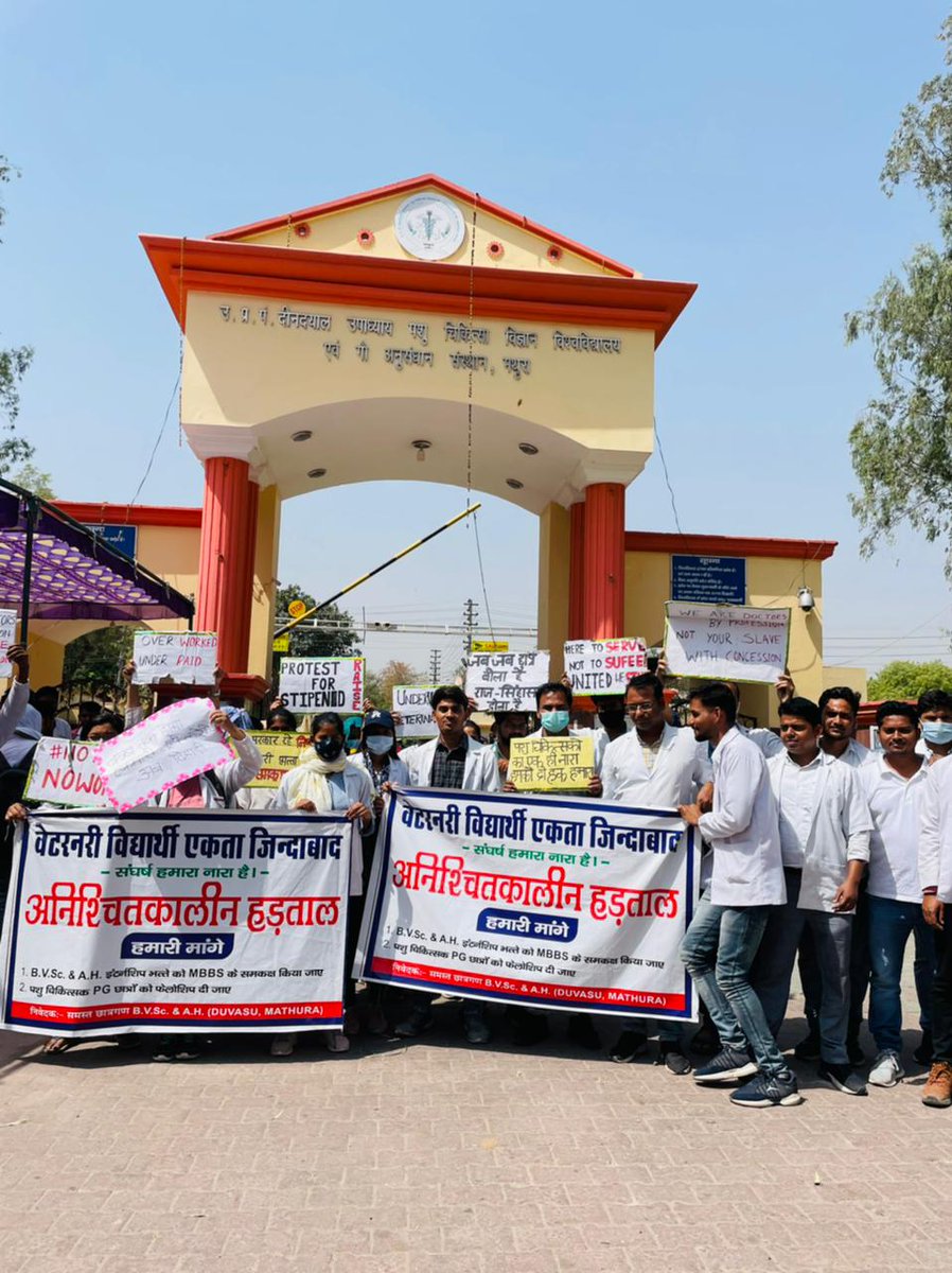 संघर्ष इनता बड़ा हो कि कोई कहानी बन जाए, 
निराश व्यक्ति भी पढ़े, तो संघर्ष की राह पर चले।
#UP_Vet_Stipend 
#DUVASU_Mathura 
#SVPUAT_Meerut 
<a href="/dharampalbjpmla/">Dharampal Singh</a> <a href="/pdevendra/">Devendra Pandey</a> <a href="/sudhirk_garg/">Sudhir Garg</a> <a href="/myogiadityanath/">Yogi Adityanath</a> <a href="/anandibenpatel/">Anandiben Patel</a> @dmmathura7512 <a href="/ncbjp_laxmi/">Laxmi N Chaudhary</a> <a href="/anandibenpatel/">Anandiben Patel</a> <a href="/ANINewsUP/">ANI UP/Uttarakhand</a> <a href="/News18UP/">News18 Uttar Pradesh</a>