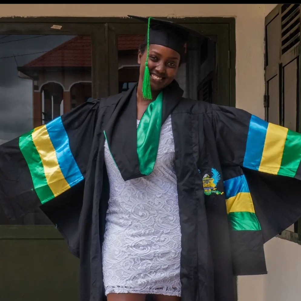 eaur_rw's tweet photo. Congratulations to you all. #eaurgraduation https://t.co/6FYV2G86GZ