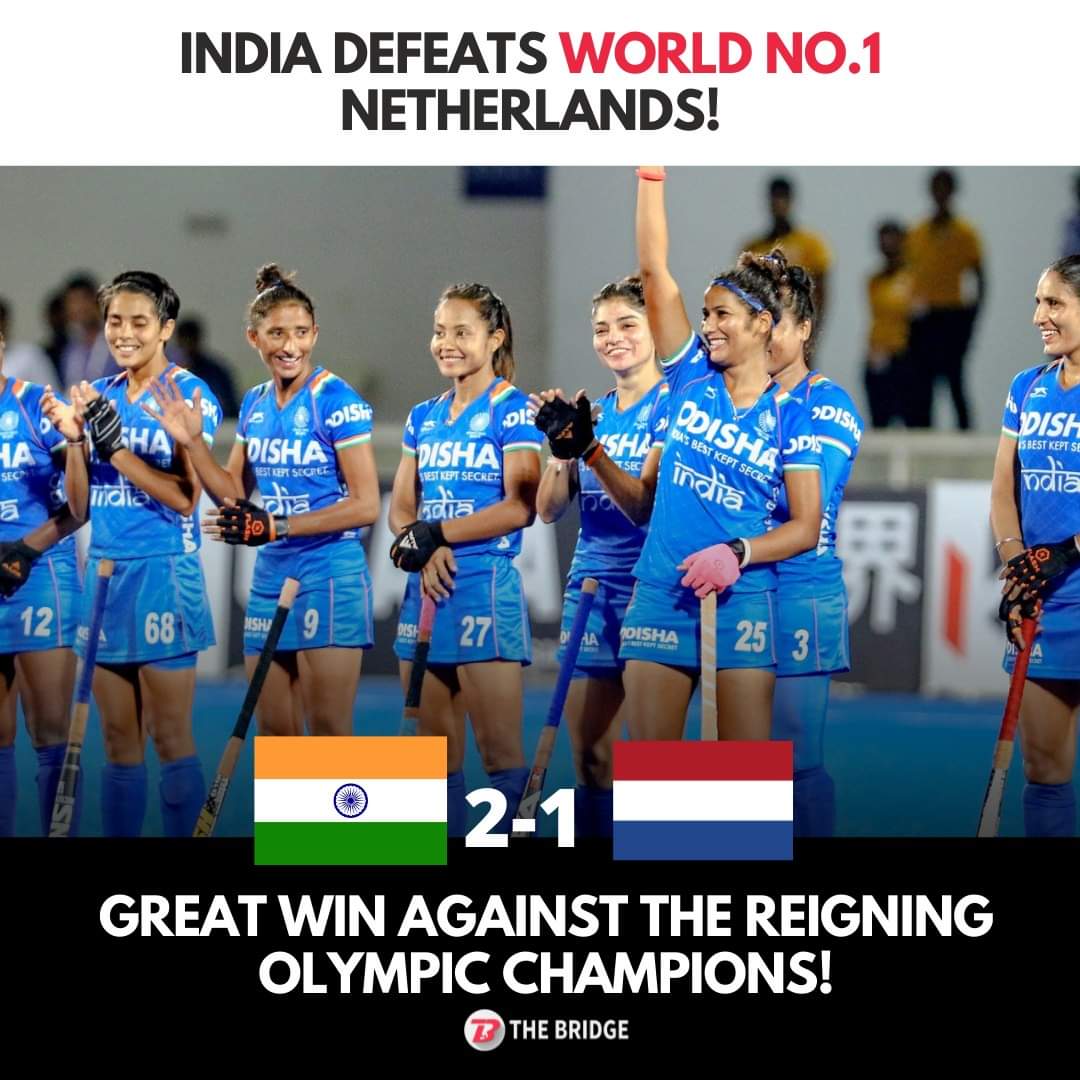 Alokpandit31's tweet photo. #FIHProLeague | A hard-fought win for the girls as they show grit and determination to come out on top with a 2-1 win!🇮🇳
#Hockey #hockeyindia #IndiaDefeatedNo1 #Netherlands
#FemaleStars #Champs2022 #CHAMPS https://t.co/iDHHNaAkdd