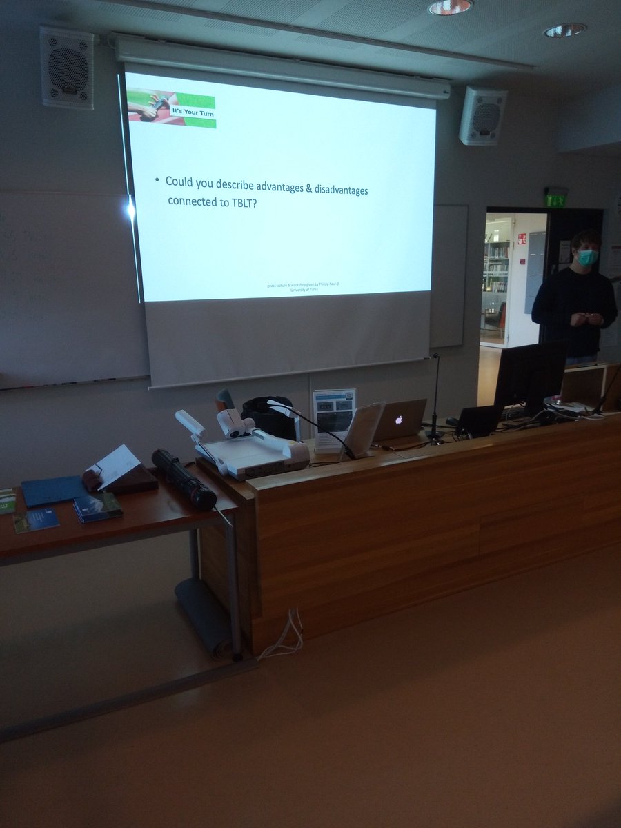 AnssiRoiha's tweet photo. Visiting teacher Philipp Reul from the University of Bonn talking about task based language learning to our language teacher students. @utueducation #erasmusprogramme https://t.co/sX5pCWWkuE