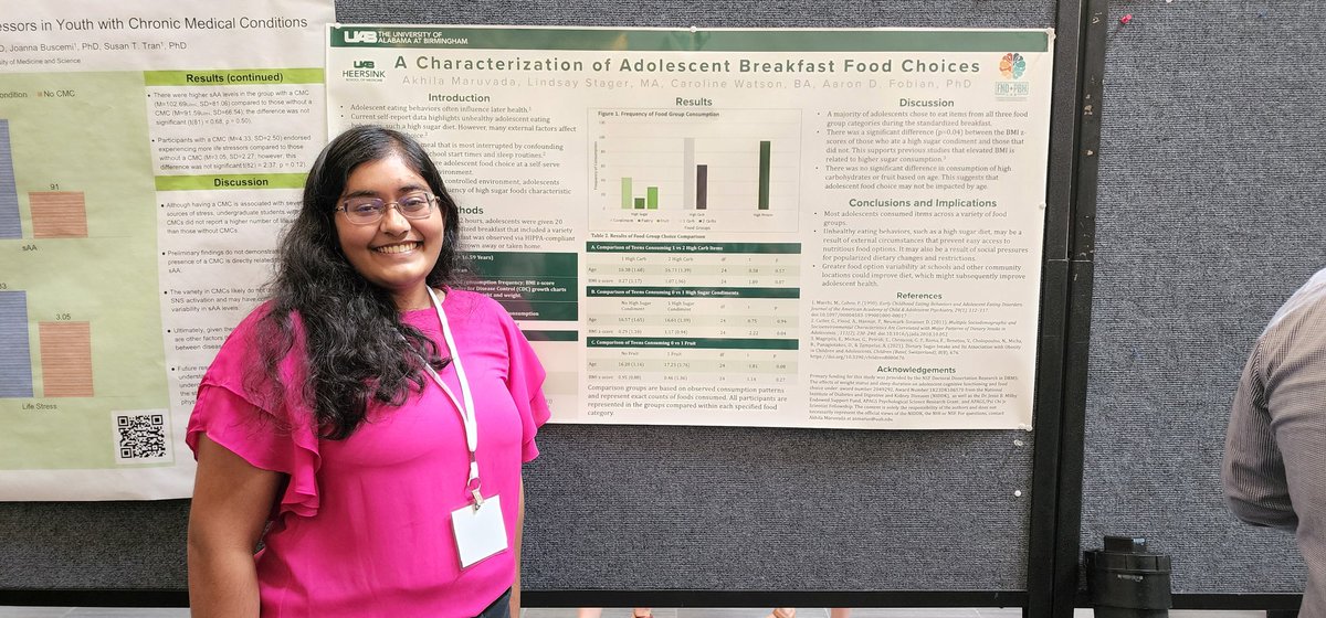 DrAaronFobian's tweet photo. The FND+PBH lab was well represented at #SPPAC2022! Four students from lab presented their research this weekend. Congrats to each of them for their hard work! #thisispedpsych #sppactwitter https://t.co/LnCJ1bWi4A