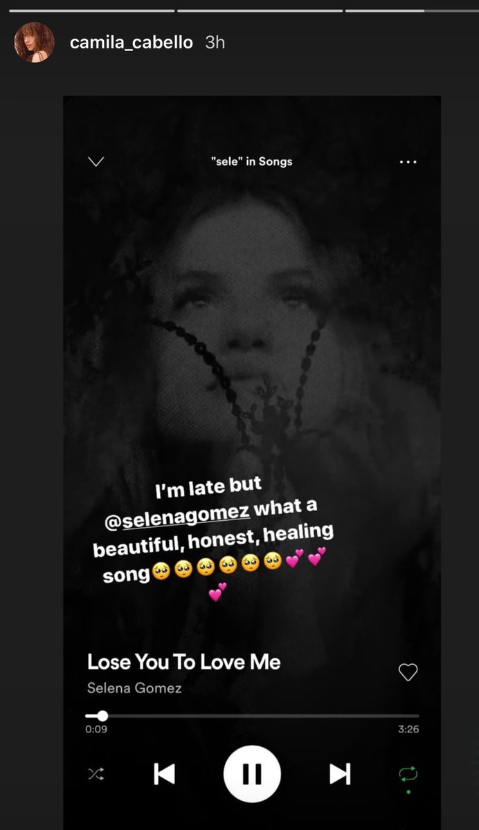 inspiredkarla's tweet photo. camila cabello                   selena gomez
supporting                         supporting
selena gomez                    camila cabello
in 2019                                in 2022 https://t.co/uEBBBUsjne