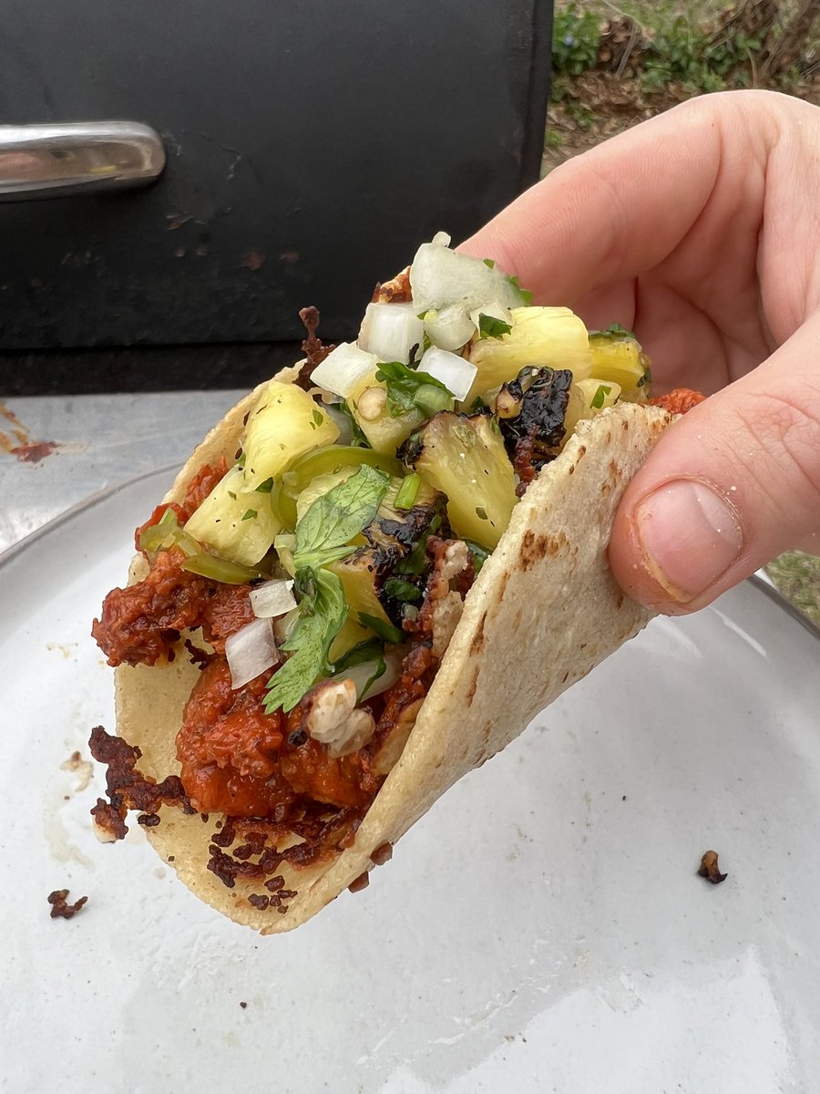 MattMelchert's tweet photo. Smoked Tacos Al pastor. Grilled pineapple salsa. Hybrid corn/flour tortillas w/crispy pan fried cotija. 

Show your friends. https://t.co/f0XhcyWuSi