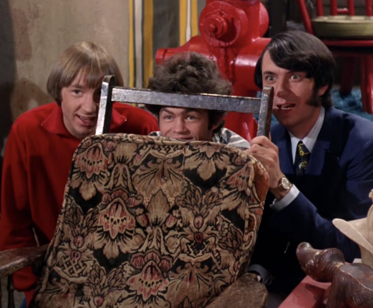 TheMonkees's tweet photo. Flash back to #THEMONKEES’ TV show episode, “Some Like It Lukewarm” for this #MonkeesMonday. You can always count on these rascals for a good time! Watch the full episode now: https://t.co/kjQjZKOt8V #Rock #Icons https://t.co/7rFUWsoRJI
