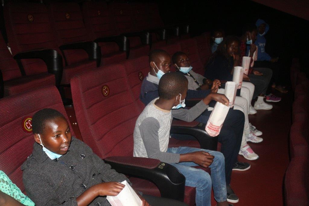 KenChildrenHome's tweet photo. We recently took the children to the movies - what a fun time we all had.
#charity #nairobi #movienight #bigscreen #funfilm #fundayout https://t.co/gQ0lhIPVDw