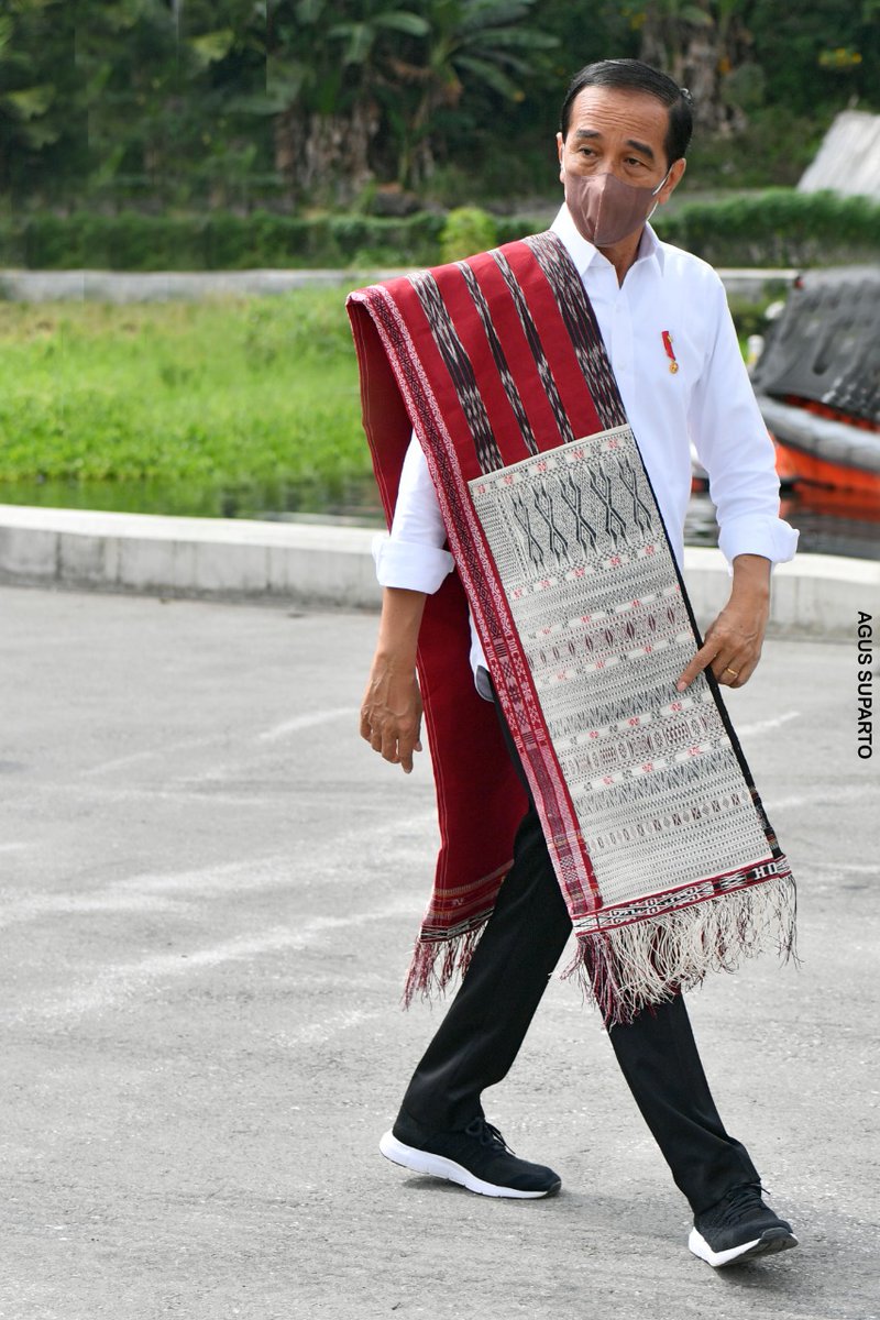 ArmySinaga82's tweet photo. #SayaPercayaJokowi 
#SayaBesamaJokowi https://t.co/reaiqzTtTz