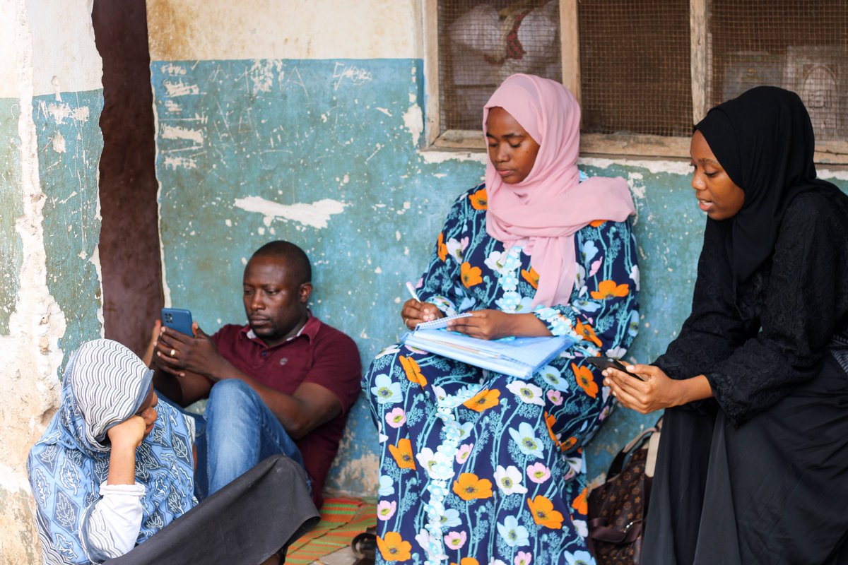 MileleZanzibar's tweet photo. Closing up phase 1 _ ALiVE National Assessment Zanzibar. Adolescents and Parents in Unguja and Pemba showed were very zealous and anxious to find out what comes out of this important assessment #aliveproject #alivenationalassessmentzanziabr #itbeginswithyou https://t.co/HVWMabUBge