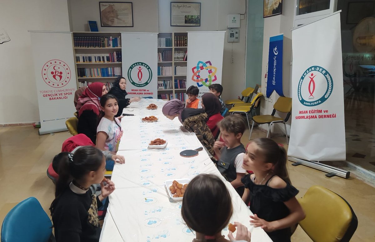 📍Ramazan'ın dokuzuncu iftarını, düzenli yardımda bulunduğumuz aileler ve yetim çocuklarımızla <a href="/insanderKahve/">İnsander Kitap Kahve</a> de açtık.
<a href="/iyilikdernegi/">İyilik Derneği</a> <a href="/der_sanl/">Şanlıurfa İnsan-Der</a>