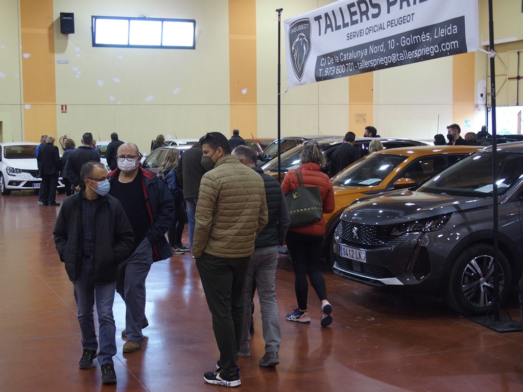 FiraMollerussa's tweet photo. Autotrac de Mollerussa tanca portes amb 14.000 visitants
•Balanç positiu del certamen, dedicat al sector d’ocasió de l’automòbil i la maquinària
ℹ️ https://t.co/ASl4gNua2r
#ocasio #automobils @d_lleida @Fefic24 @DiputacioLleida @ajmollerussa @xroure #fires2022 https://t.co/7fVeRvOPne