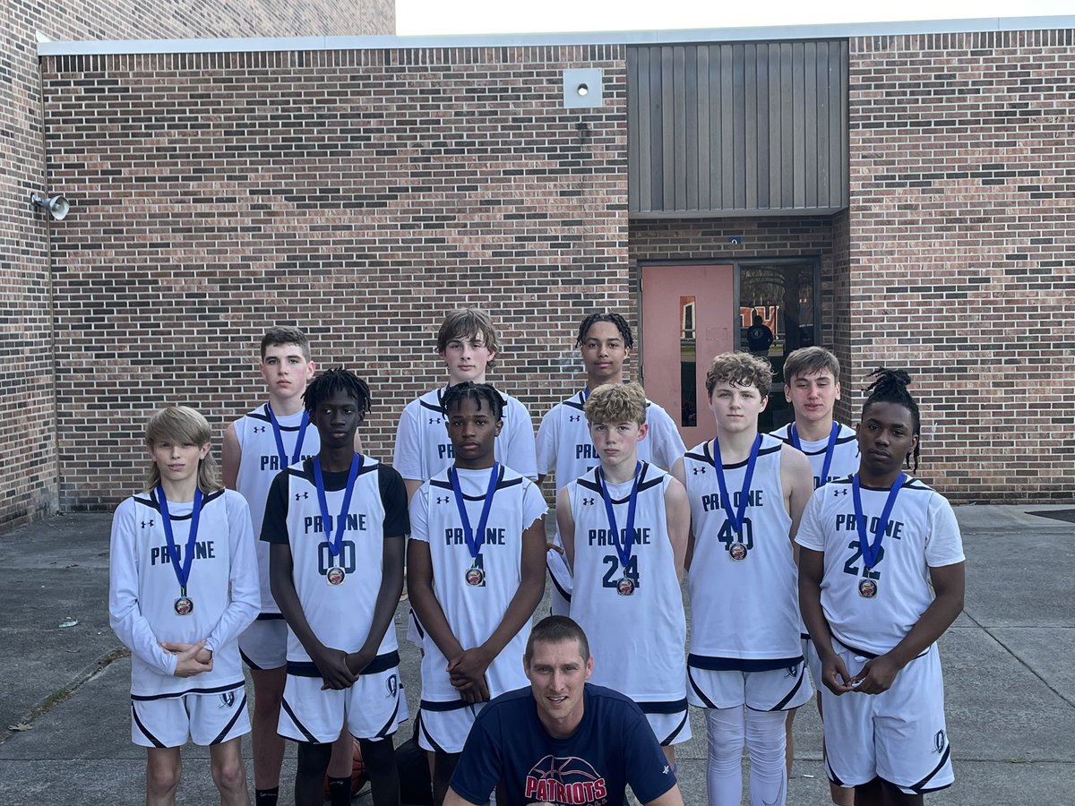 cmoseley83's tweet photo. What a great weekend with these 2026 @ProOneSelect_TN ballers. We struggled early, but they pulled together as a team to win the championship! What great young men, parents and support system! https://t.co/rZcDueETqP