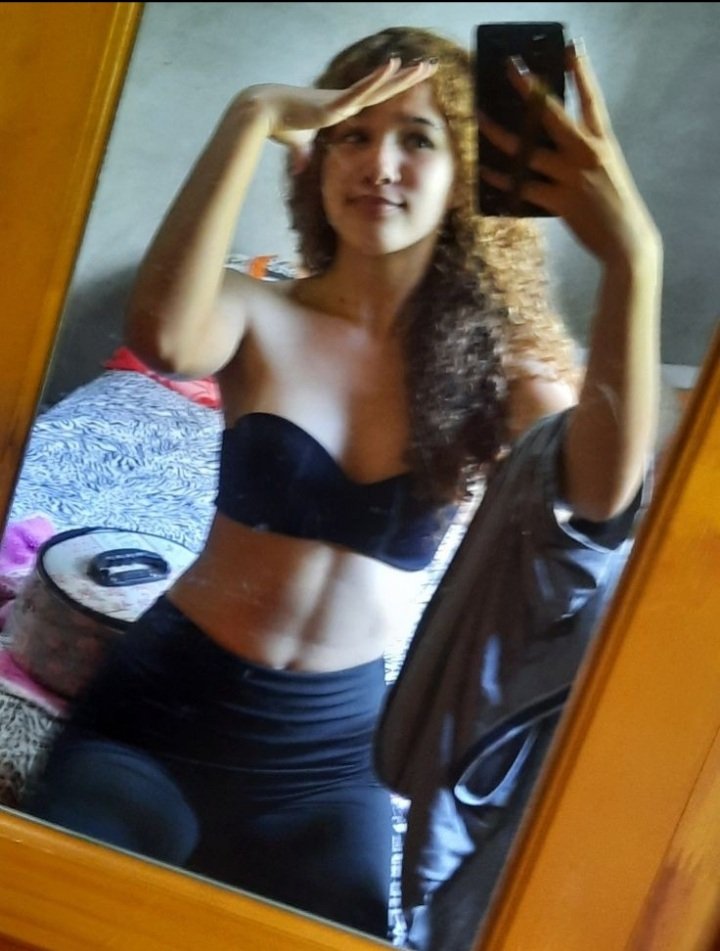 larissaVR__'s tweet photo. Oiie https://t.co/gZ8vwjHXFU