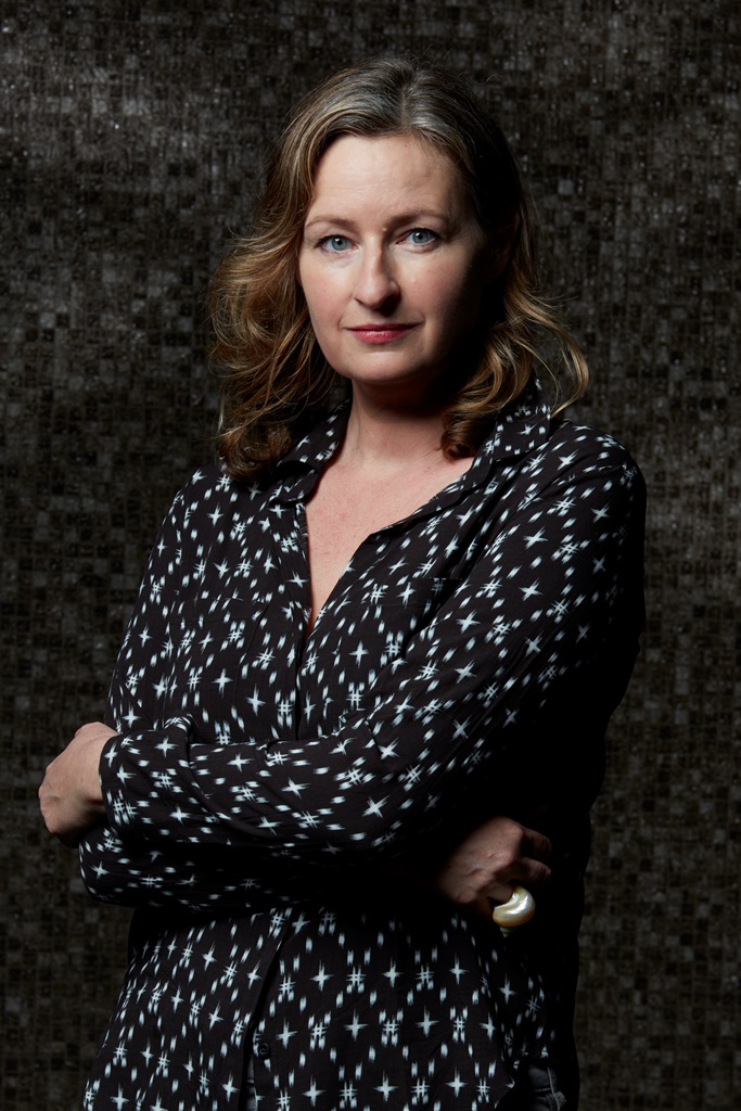 Slaughter in Southwold: Southwold Library Crime Writers Festival

Sunday 18th 3.30pm

Author Talk by <a href="/louise_candlish/">Louise Candlish #ANeighboursGuideToMurder</a>

Louise's latest release is "The Heights", a twisty revenge thriller.

Tickets £6 per talk, £20 per day or £40 for the weekend

Book at  ticketsource.co.uk/slaughterinsou…
