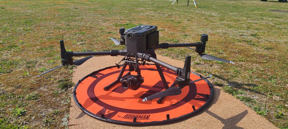 gouki0830's tweet photo. デカくてゴツいはいいなぁ
#M300RTK https://t.co/hgZxhR98fm