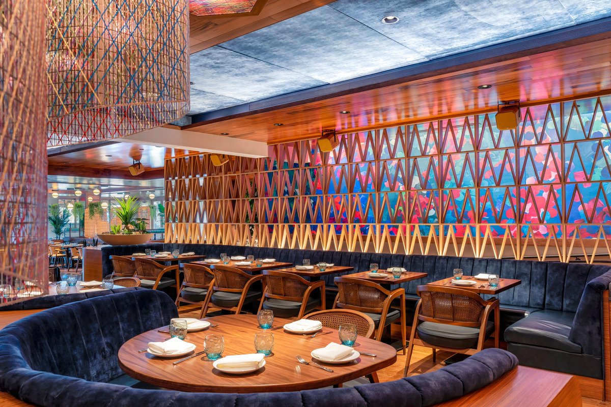 THE KEY CLUB BY DAVID GRUTMAN BY CANDICE KAYE DESIGN

<a href="/_candiceKaye_/">Candice Kaye</a> have been Shortlisted for Wallcovering Award in The International Design and Architecture Awards 2022.

thedesignawards.co.uk/international-…

#wallcovering #interiordesign #wallcoverings #bespoke #design #designer