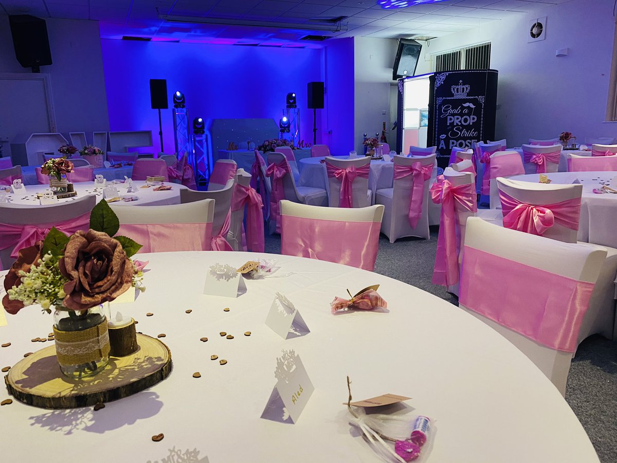 StebonheathB's tweet photo. 📸Some photos from last Saturday’s wedding booking with us in our very large function room.

📞If you would like to book our room for any event then contact us today on 01554 754087 before your date is booked up by someone else. https://t.co/c8N0h02NuE
