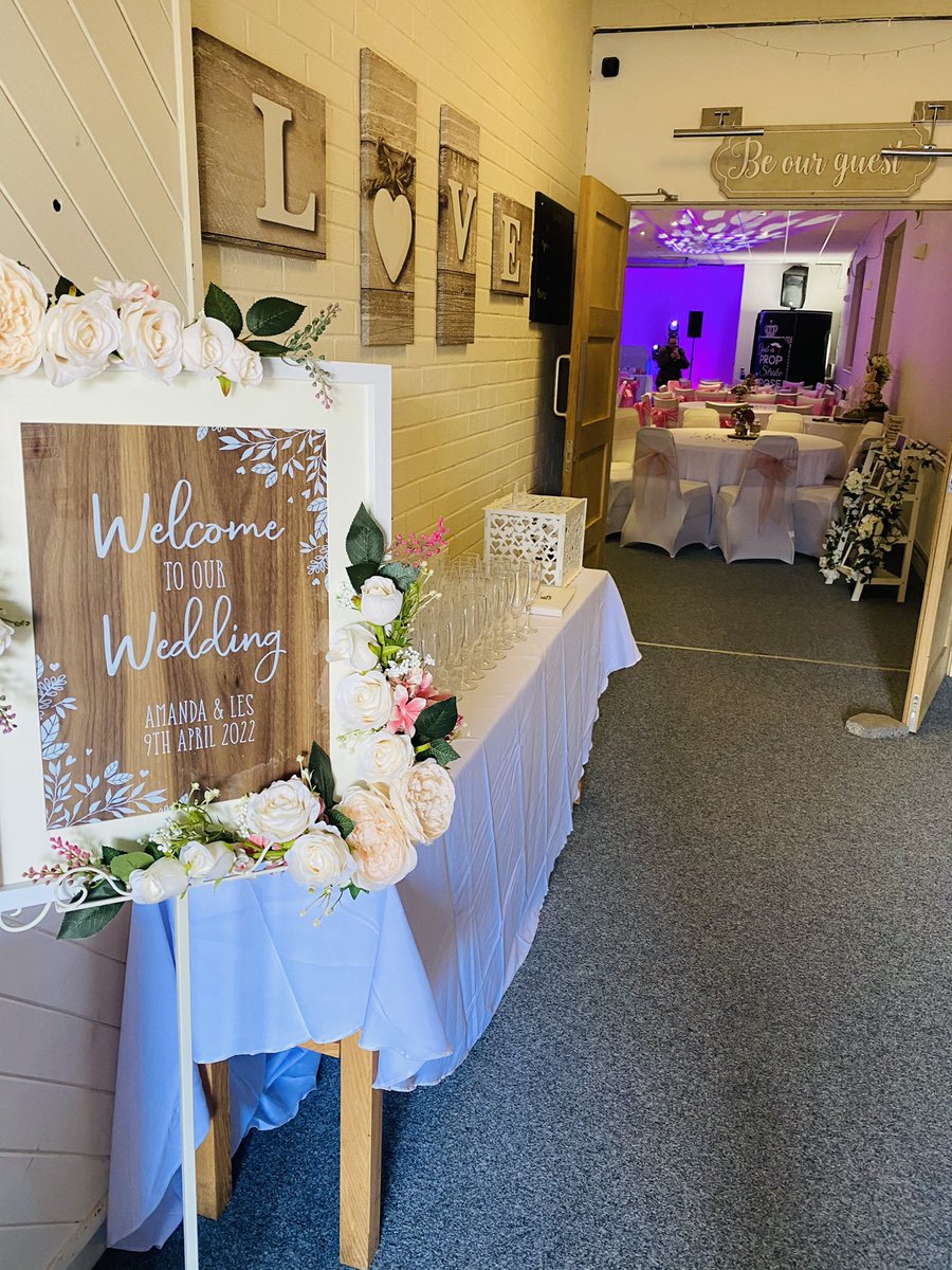 StebonheathB's tweet photo. 📸Some photos from last Saturday’s wedding booking with us in our very large function room.

📞If you would like to book our room for any event then contact us today on 01554 754087 before your date is booked up by someone else. https://t.co/c8N0h02NuE