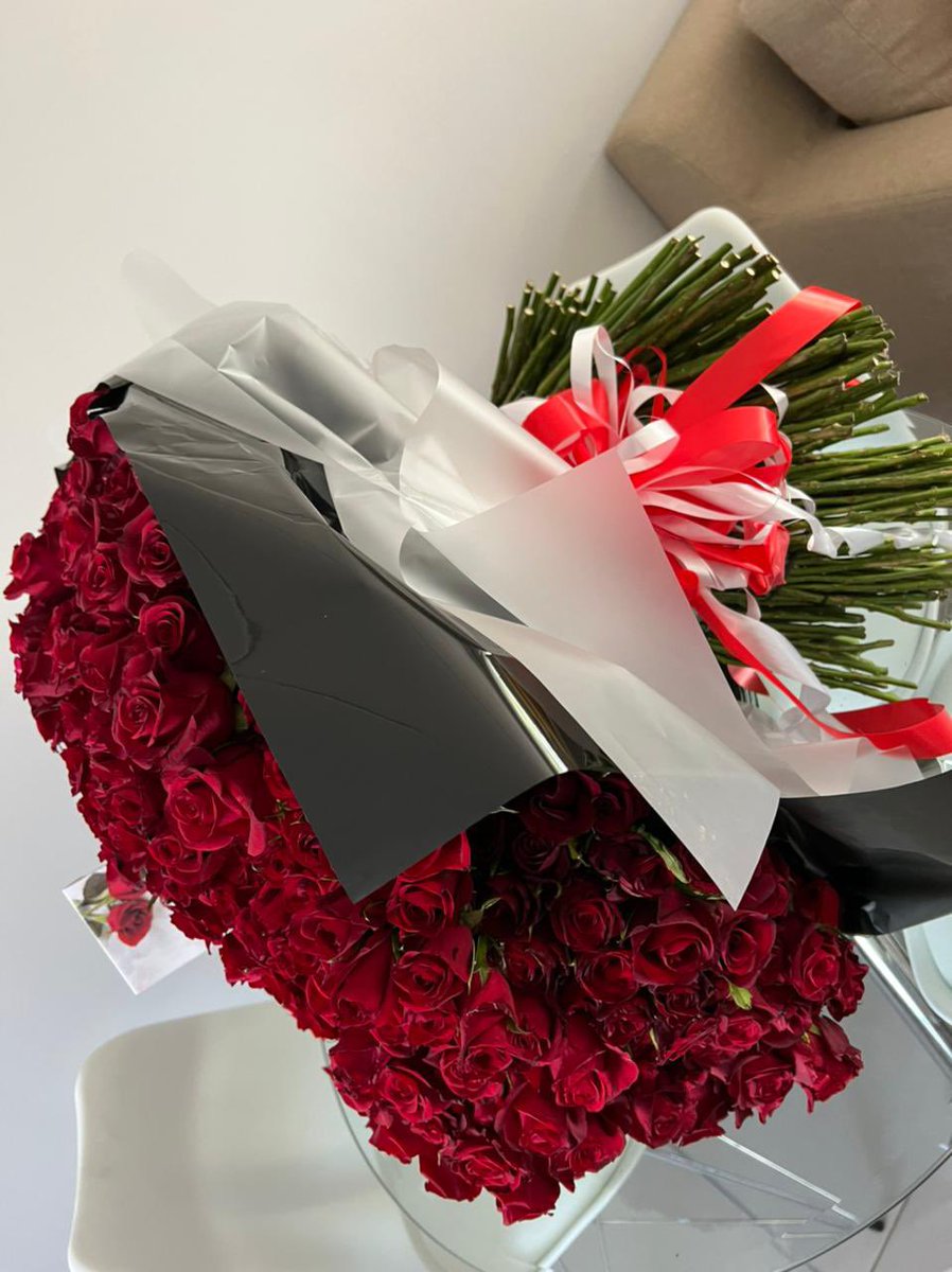 cairotheflorist's tweet photo. Fresh flowers for all occasions with free delivery around gauteng 📍WhatsApp or call 0658666941 -cairo_the_florist on Instagram #GirlTalkZA #GirlsTalkZA #NaakHimOut #girlpower #Sliktalk #GirlzTalkZa #Pabi #lelo #faithnketsi #BrandonGashwenMthombeni #DrTumiYouDeserveIt https://t.co/rObRo10OmG