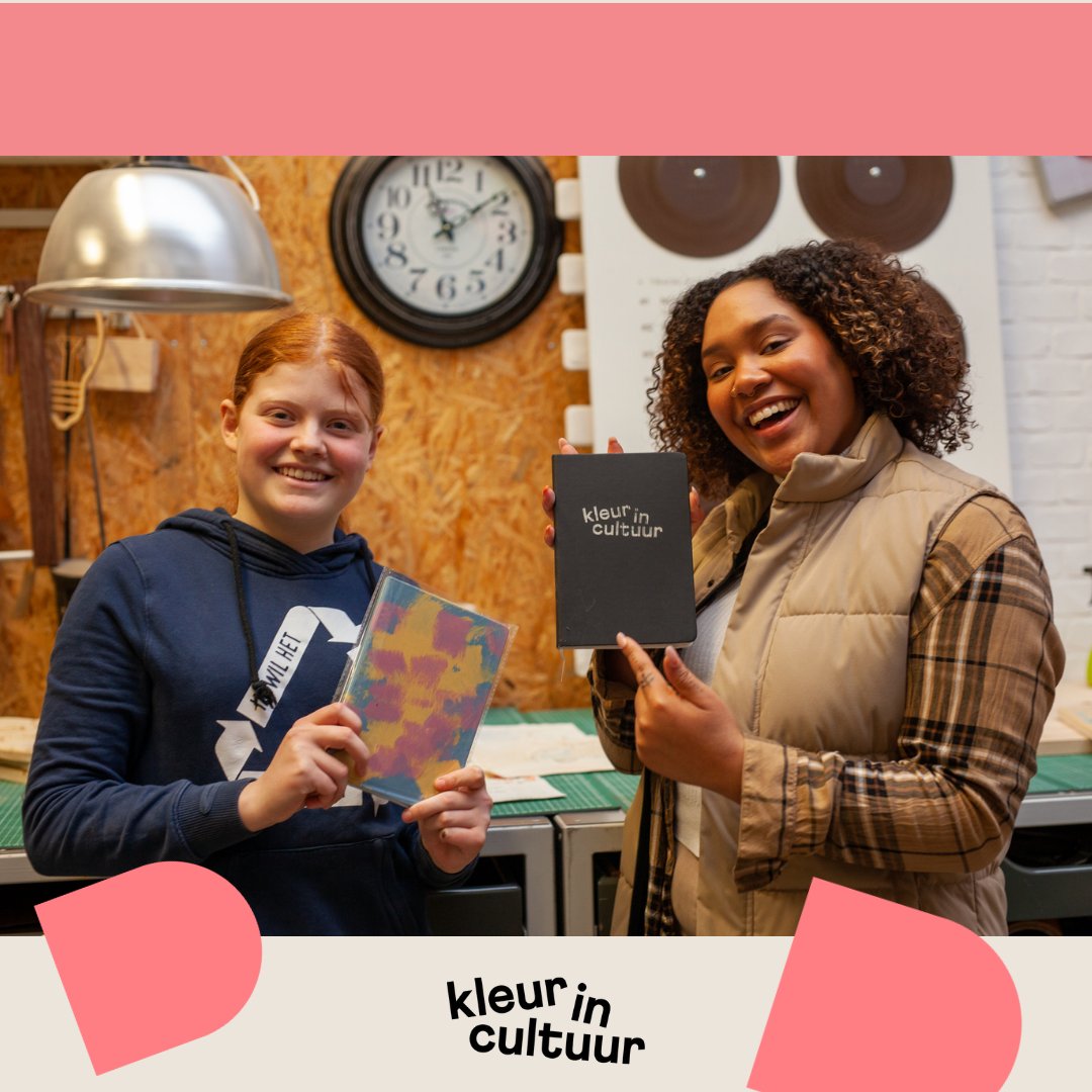 Kleur in Cultuur TV is terug met een nieuwe aflevering waarin @shanellableecke op bezoek gaat bij Lena om erachter te komen hoe je van oude spullen weer iets nieuws maakt en zo een eigen bedrijfje kan starten!
Check hier de hele aflevering
youtube.com/watch?v=GFDYnR…
#kleurincultuur