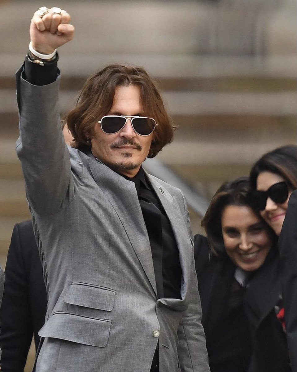 An_elf_pirate's tweet image. He’s got this 💪

#JusticeForJohnnyDepp