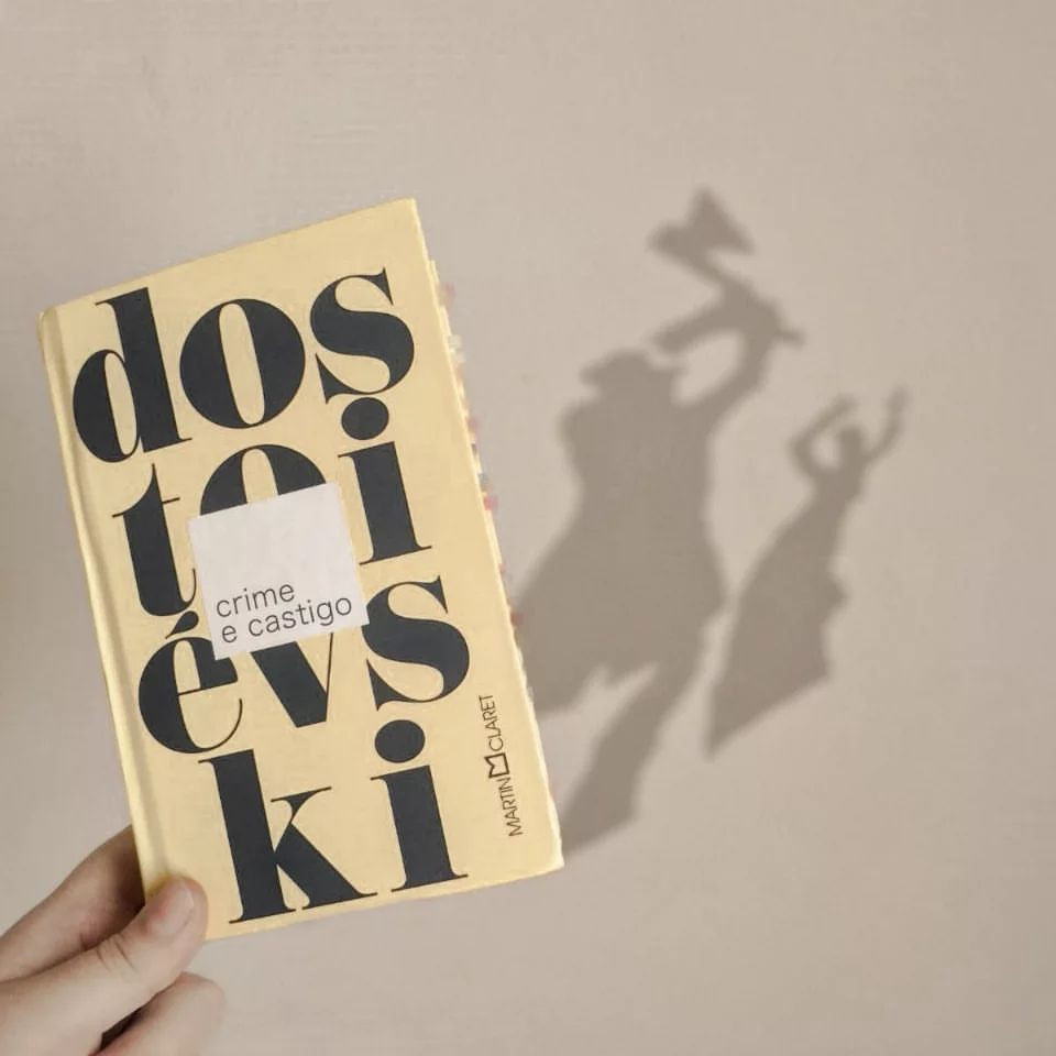 EdMartinClaret's tweet photo. RT @bookswithtea 

» Resenha «

"Crime e Castigo", by Dostoiévski. 4 ✨

"As ... https://t.co/3q5B4SOBfU https://t.co/cjI4c7IL2x