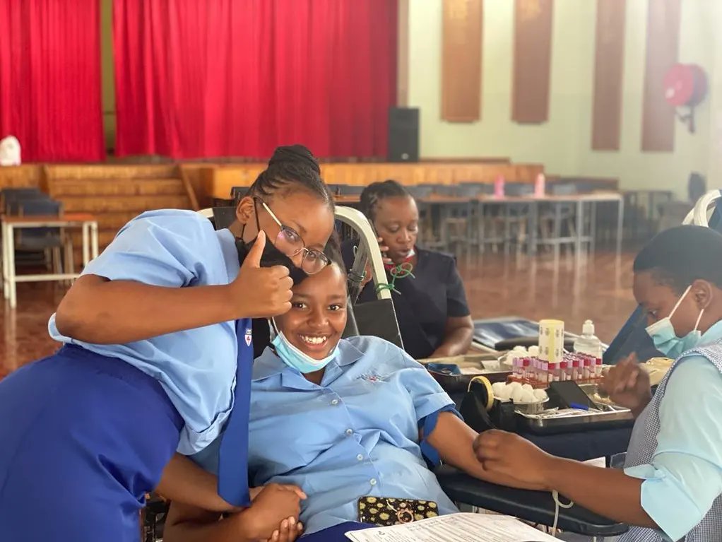 girlscollegebyo's tweet photo. Thank you to everyone who donated blood 🩸. A total of 32 pints were collected. A special thank you goes out to all our first time donors. We appreciate you.
#girlscollege, #girlscollegebulawayo, #donateblood, #nbts, #savealife, #onedropatatime🩸 https://t.co/4qSSleoqIq