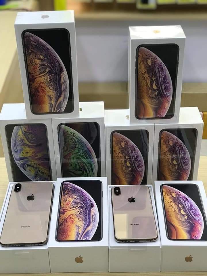 AltaybIsmail88's tweet photo. #Top phone 
#IPhone 11pro max         2sim     420.000

#IPhone 11 pro            1sim         365.000

#IPhone 11.                 2sim.         300.000

#IPhone X smax         2sim.         280.000

#IPhone XR.               2sim.          225. 000 https://t.co/ZJqV11opAW
