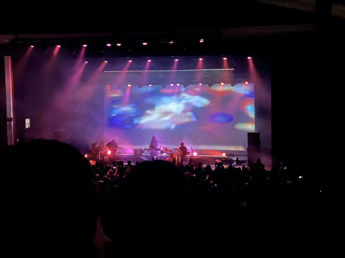 yarncircus's tweet photo. Almost can’t believe we saw @BeaccchHoussse tonight 🌌. It was absolutely magical &amp; my heart is so full 😭. https://t.co/a5ONeKOKVt