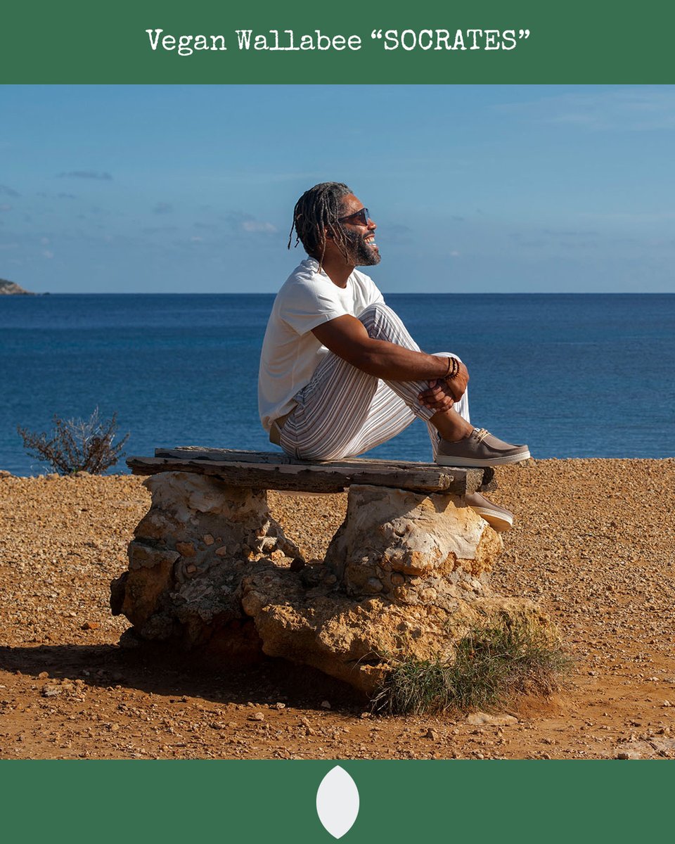 Mediterranean spring days with our Sócrates 🌊!
Circular vegan design made to order in Elx (Spain).

#VeganSneakers
#CircularEconomyDesign
#ActiveConsciousness
#VeganShoes
#Recycled
#Recyclable
#HandMadeinSpain
#Vegan