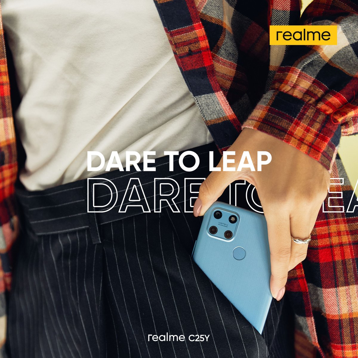 realme_uganda's tweet image. Not 1 but 3️⃣ cameras📷 just for you! social media with the fantastic 50MP #AIQuadCamera photos.

TRY IT!
#realmeFans #realmeC25Y #RealQuality #AllDayPerformance