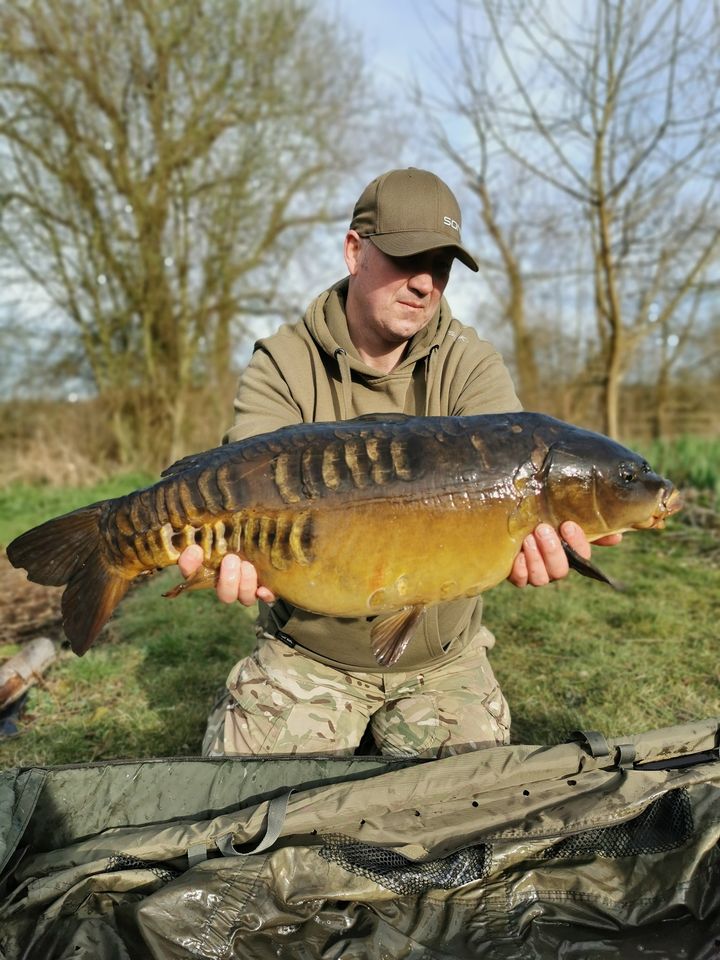 soniksports's tweet photo. A very cold weekend at Malton Lakes in Yorkshire for our very own Customer Services Manager Rod Bird and friends resulted in a few bites. Insurgent and Xtractor rods and reels doing the damage.
#soniksports #xtractor #carpfishing #fishingadventure #insurgent #subsonik https://t.co/nzcnISLa49