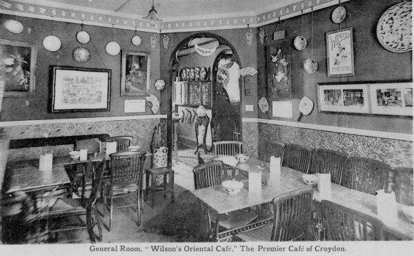 MuseumOfCroydon's tweet photo. Wilson’s Café at 7 North End from1880 - 1930.
Freda Mitchell remembers Wilson's Café:
"A great place for get-togethers. It was a lovely old tall Tudor house with oak beams and little rooms. A beautiful smell of coffee emanated outside every time you passed".
#CroydonLibs https://t.co/bMnI2NsY94